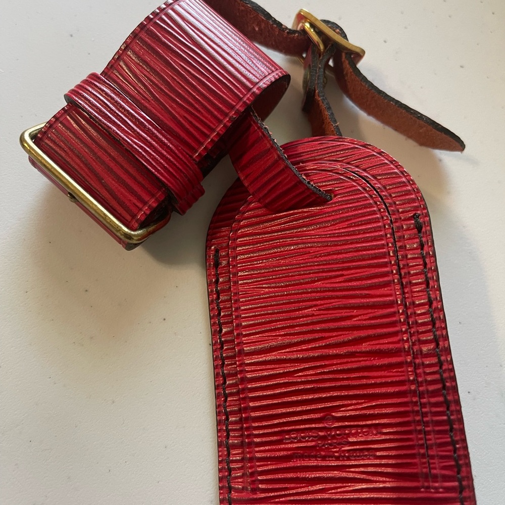 LV Red Textured Luggage Tag and Belt